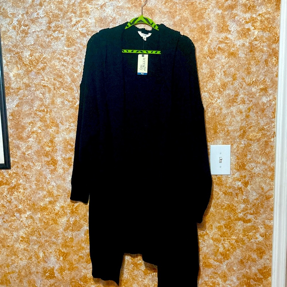 Terra and sky 2x long black comfy sweater
